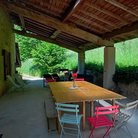 La Ferme Biscot Charme Et Nature A 45 Minutes De Lyon Vakantiehuis Ambronay