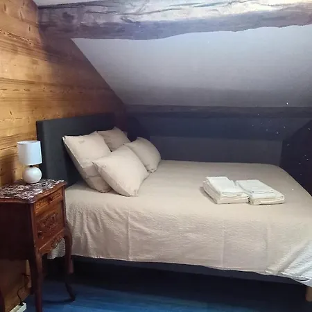 La Ferme Biscot Charme Et Nature A 45 Minutes De Lyon